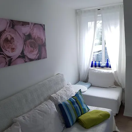 Vor Den Toren Hamburgs